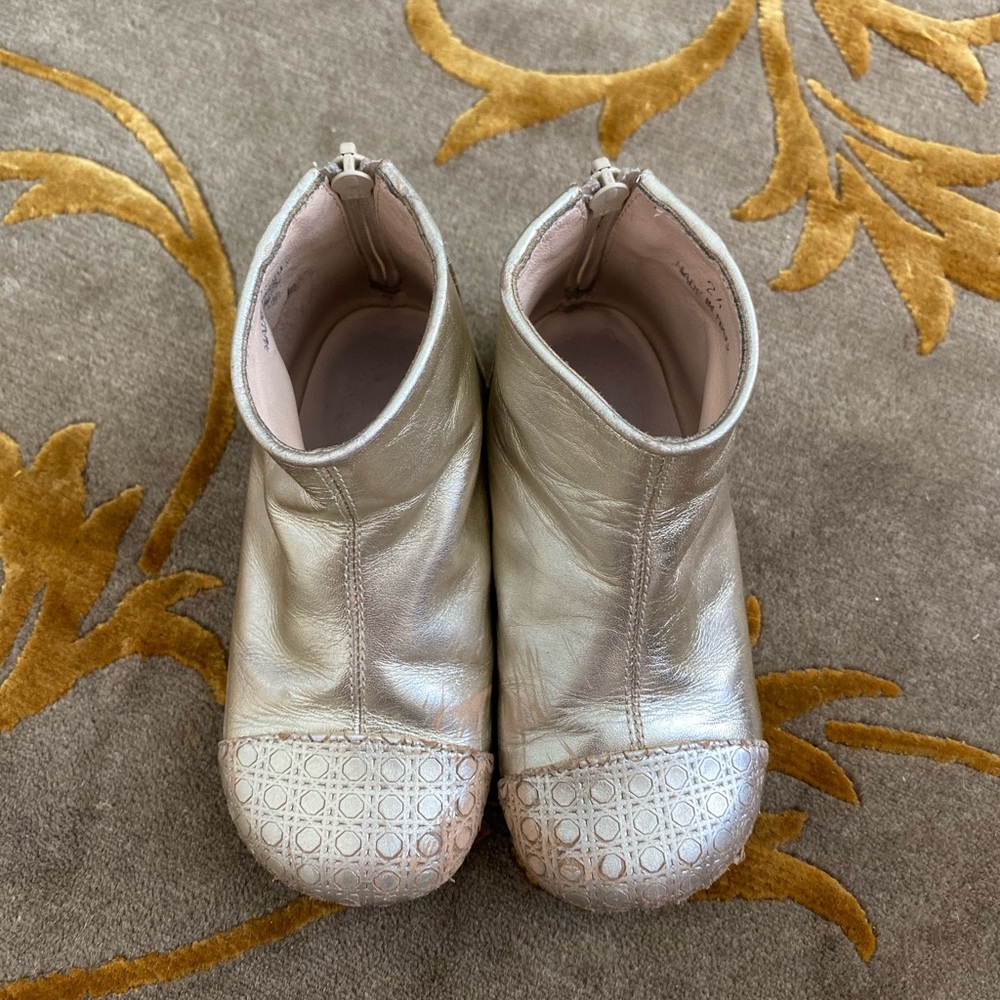 Dior booties!! Gold. Kids collection